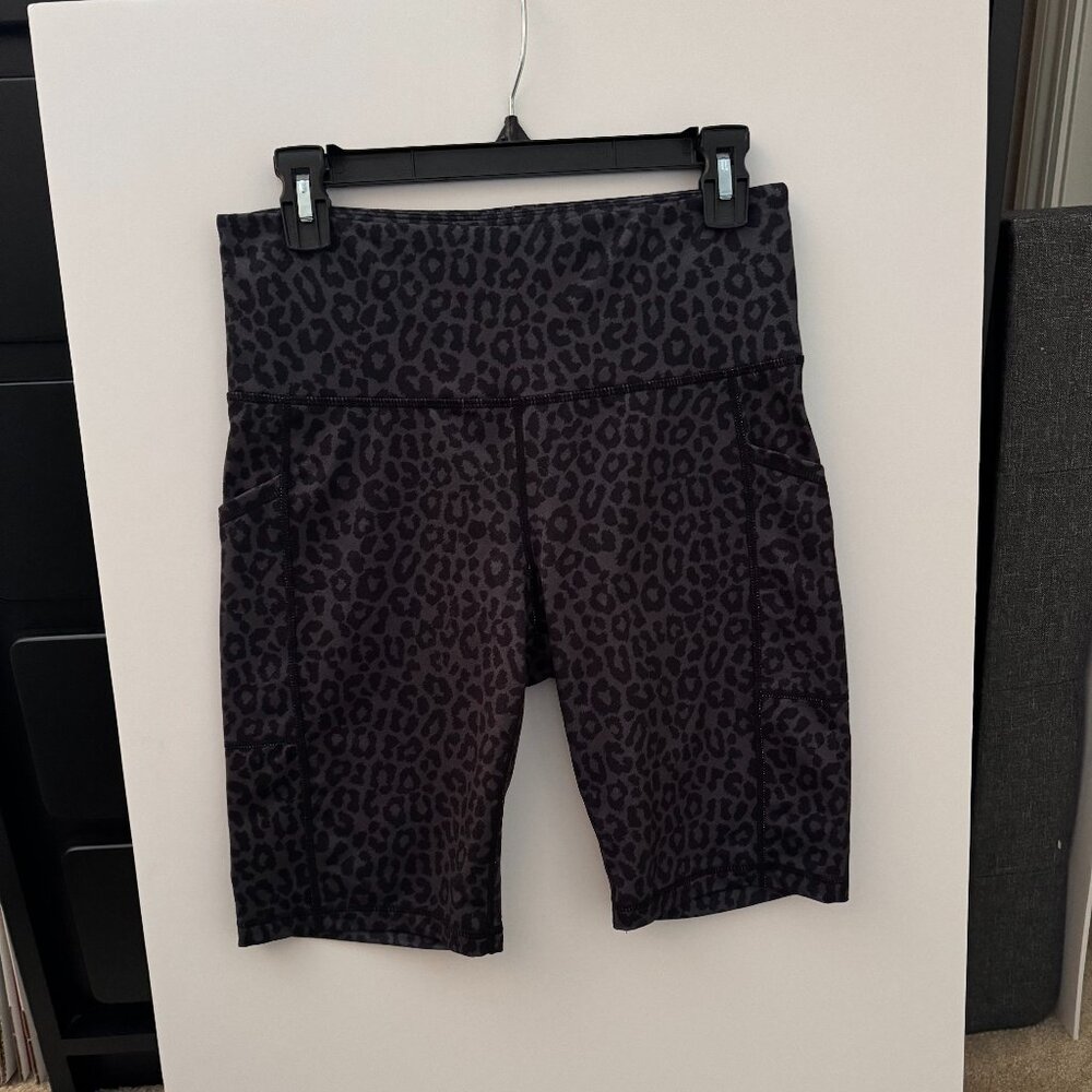 Ideology Bike Stretch Shorts, Animal Print, Size Medium